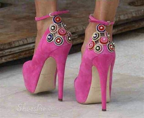 Very Pretty Me Too Shoes Pink Shoes Heels