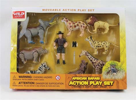 Wild Republic African Safari Eco Expedition Action Playset Moveable