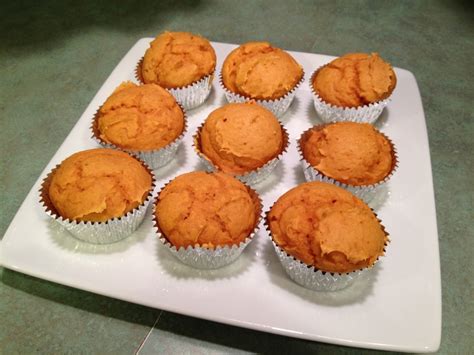 Pumpkin Muffins My Favorite 1 Box Yellow Cake Mix And 1 15oz Can Of Pumpkin Don T Add Any
