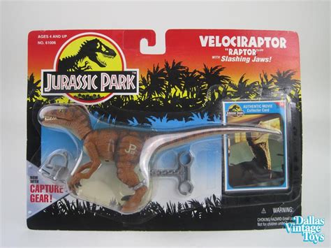 1993 Kenner Jurassic Park Velociraptor Raptor 1b