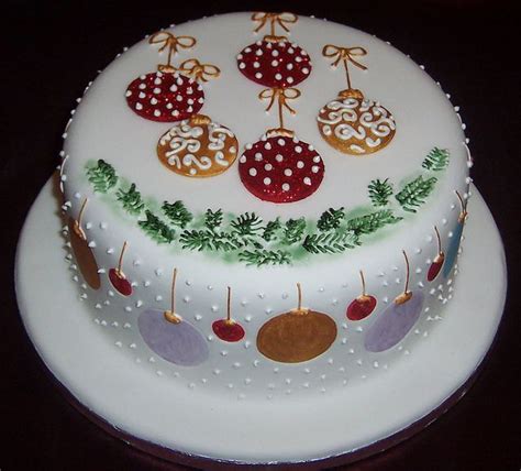 See more ideas about christmas cake designs, christmas cake, xmas cake. Baubles cake | Christmas cake decorations, Christmas cake ...