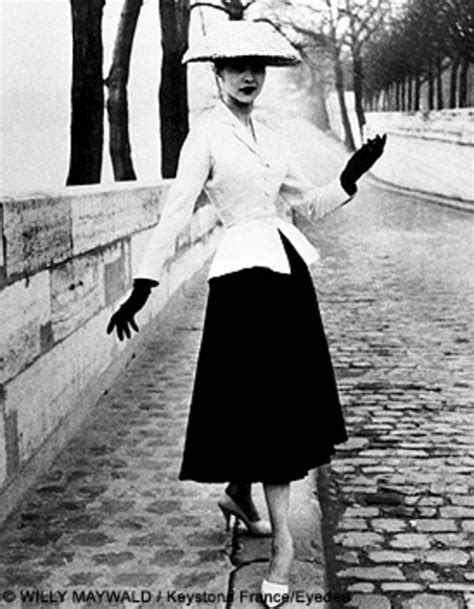 Mode 1940 La Mode Des Années 40 Vue Par Elle Fr Elle Historia De La Moda Christian Dior