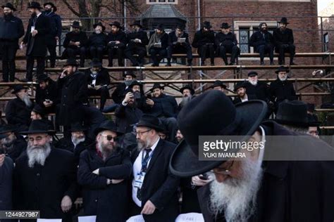 Chabad Rabbis Photos And Premium High Res Pictures Getty Images