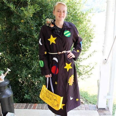 Make Your Own Ms Frizzle Costume Angie Holden The Country Chic Cottage