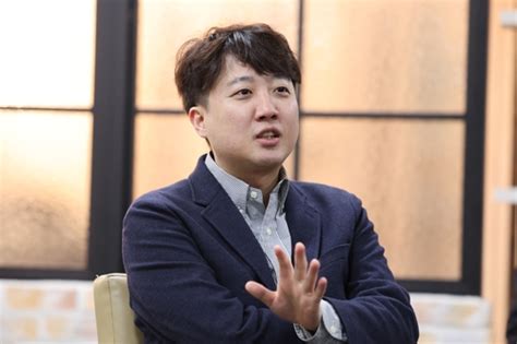 인터뷰 이준석 신당 후보들 영남 도시 출마강남 출마자도 꽤 있어 스포츠조선