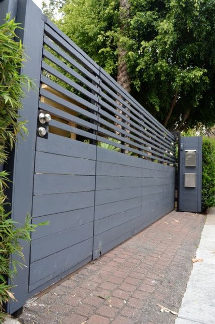 Modern Gate Automatic Rolling Gate Craftsman Entry Los Angeles