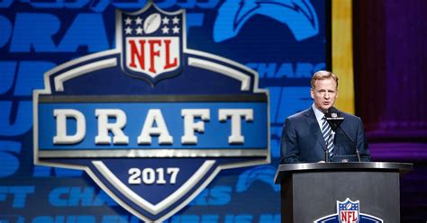 Nfl Draft Picks 2017 Complete Draft Results From Rounds 1 7 Sporting