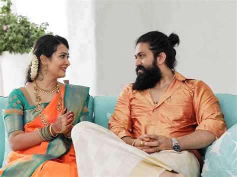 Kgf Star Yash Home Kgf Star Yash And Wife Radhika Pandit Dress Up In Ethnic Attire For House