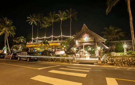 Karon Beach Bars Nightlife In Phuket Phuket Travel Guide