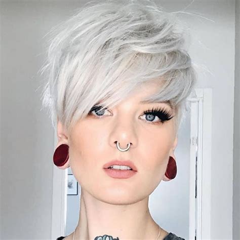 Short Pixie Haircuts For Women In 2021 2022 Page 2 Hairstyles