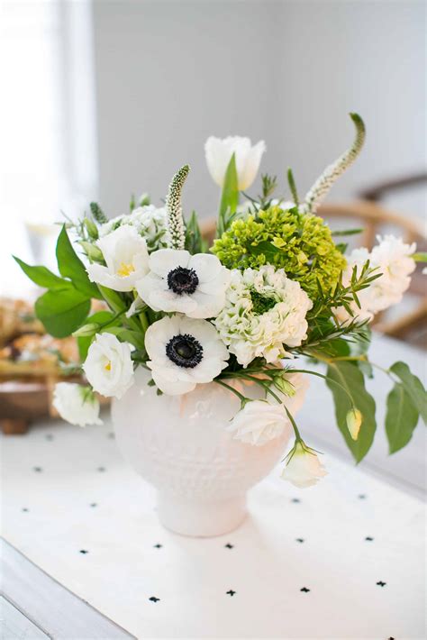 Modern Floral Centerpieces