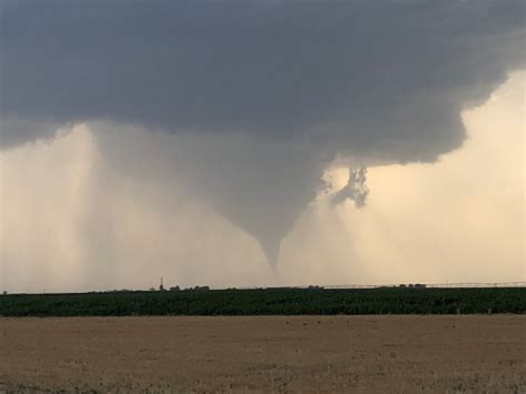 Southwestern Kansas Sees Tornado After Forecast For No Chance Of Rain