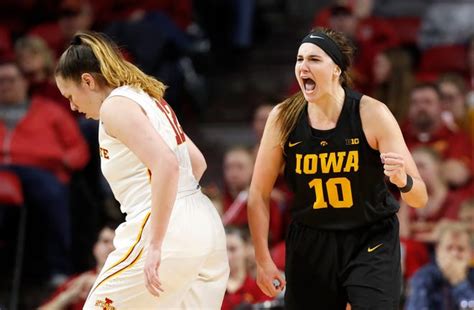 Iowa Basketball Megan Gustafson Named Preseason Poy Hawkeyes 2nd In Big Ten Poll