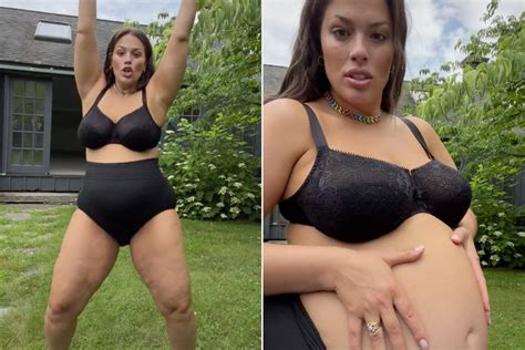 Pregnant Ashley Graham Shows Off Baby Bump While Reciting Positive Affirmation You Look Good