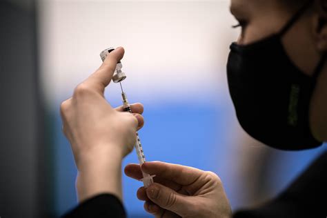 How Long Will Coronavirus Vaccines Protect People