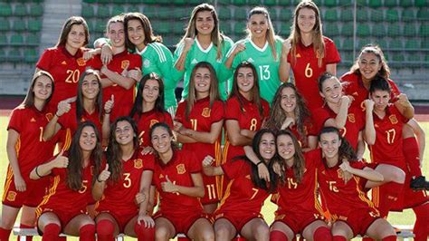 La selección estadounidense se juega sus opciones de estar en la siguiente ronda del campeonato olímpico femenino de fútbol. Fútbol Femenino: En directo: Paraguay-España Selección ...