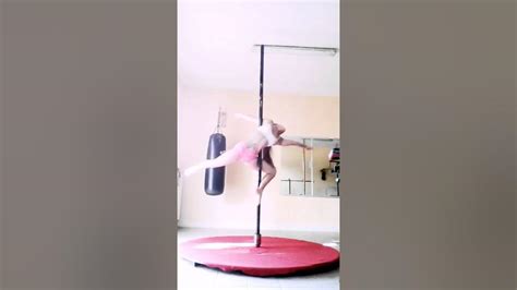 Eva Moretti Training Pole Dance Multi Combo Youtube