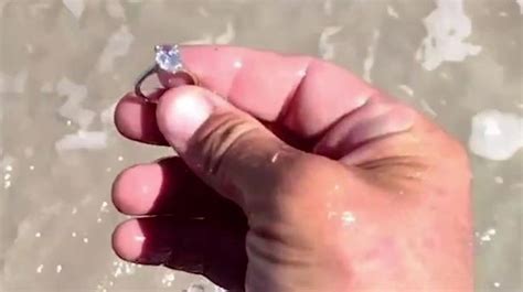 Man Discovers 40000 Diamond Ring Buried On Beach And Returns It To Owner Mirror Online
