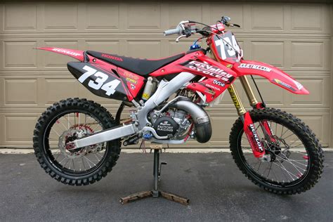 2019 honda crf250rx and other crf dirt bike reviews, specs, hp & tq performance info more @ www. illiMOTO: 2005 Honda CR250 - Keeping the Two Stroke Alive