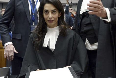 Top 10 Most Hottest Female Lawyers In The World