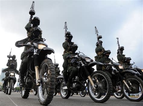 Sri Lankan Army Parade Rehearsal Global Military Review