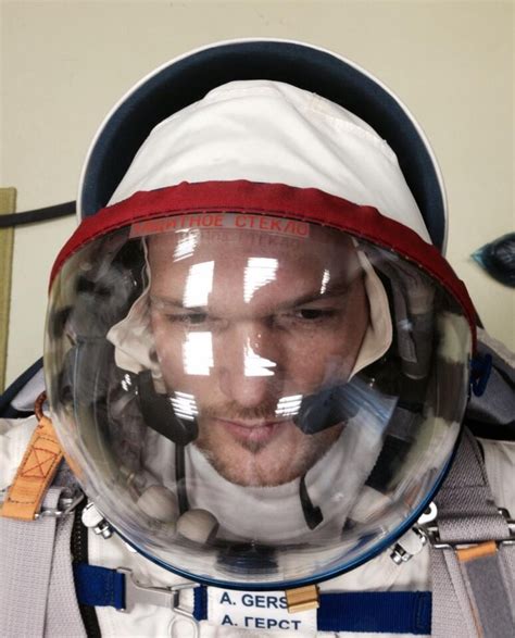Esa Inside Astronaut Alexanders Head