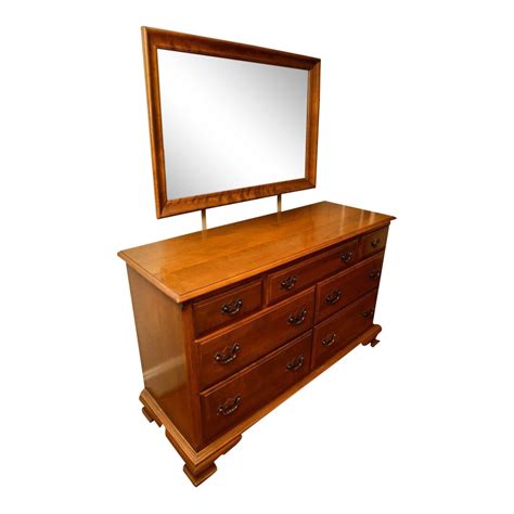 1960s Ethan Allen Maple Bedroom Dresser And Mirror A Pair Chairish