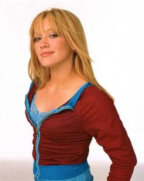 Hilary Duff In A Cinderella Story Help Me Find This Top The Duff Hilary Duff A Cinderella