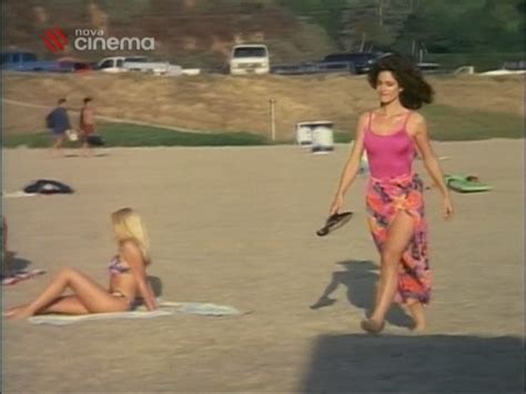 Nackte Carrie Anne Moss In Baywatch