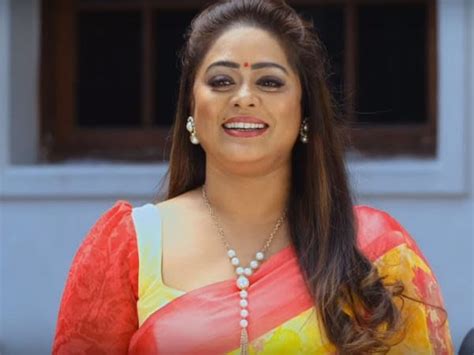 Tamil Tv Serial Actress Devi Priya Latest Photos