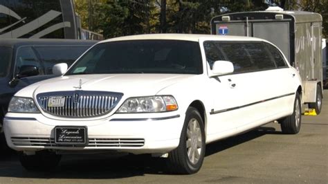 Limo Operators Appeal To City To Waive Operating Fees Ctv News