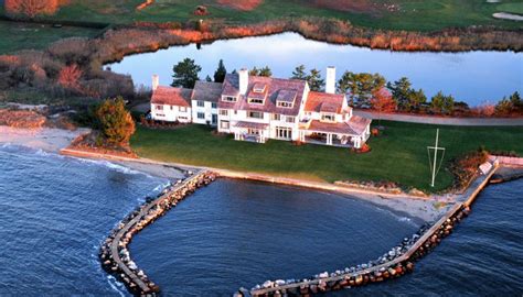 Katharine Hepburns Former Connecticut Home Listed For 118 Million