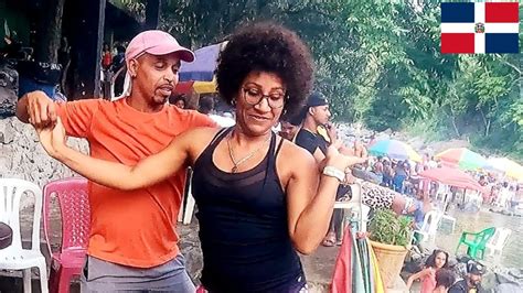 Dancing Merengue Tipico Perico Ripiao In Dominican Republic Youtube