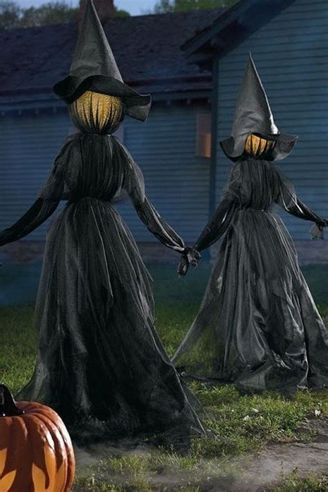 10 Homemade Halloween Scary Decorations