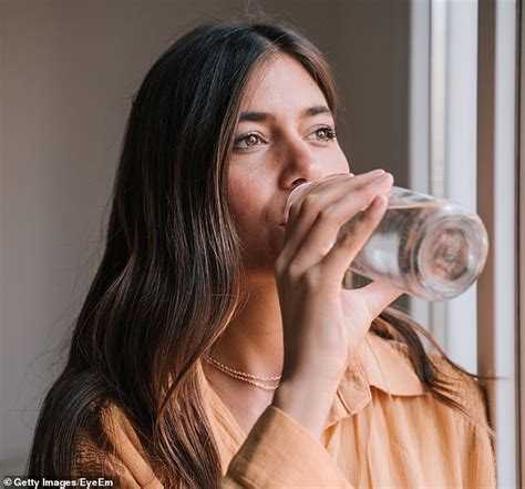 Benefits Of Drinking Two Litres Of Water Every Day Revealed Daily