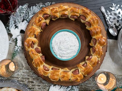 Trisha says this is great served with barbecued pork ribs or prepared to take to a covered dish supper, because it's sturdy enough to. Pigs in a Wreath Recipe | Trisha Yearwood | Food Network