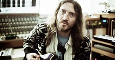 John Frusciante - Net Worth April 2024, Salary, Age, Siblings, Bio ...