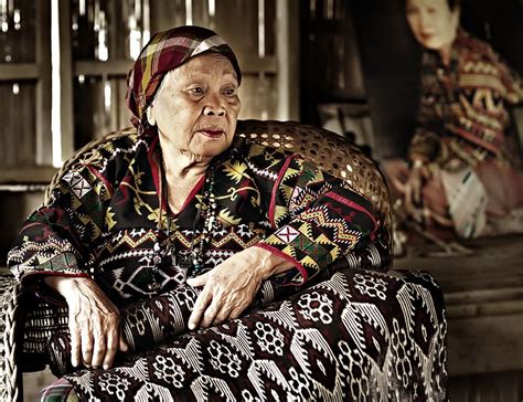 T Nalak S National Artist Filipino Women Women Old Women