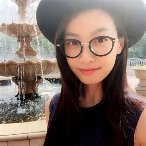 New Fashion Korean Glasses Frames High Quality Round Eyeglasses Frame