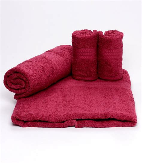 Bombay Dyeing Set Of 4 Cotton Towels Red Buy Bombay Dyeing Set Of 4