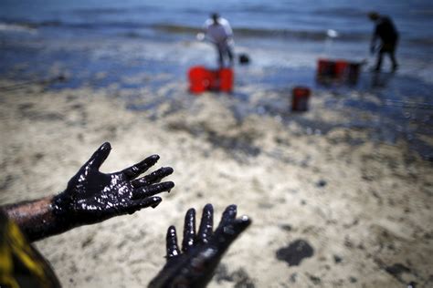 California Governor Declares State Of Emergency After Oil Spill Around The Clock Cleanup Effort