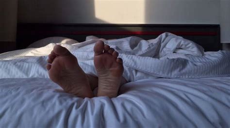 Restless Legs Syndrome Symptoms And Causes The Sleep Holic