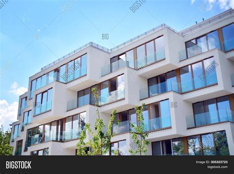Modern Apartment Image And Photo Free Trial Bigstock