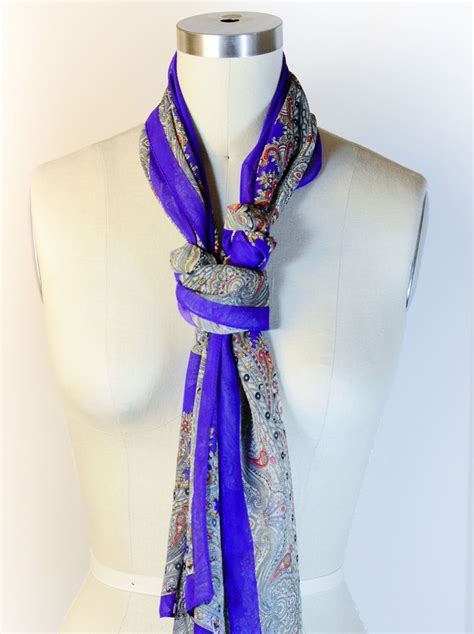 How To Tie A Scarf The Girly Windsor Scarf Tying Scarf Knots Ways
