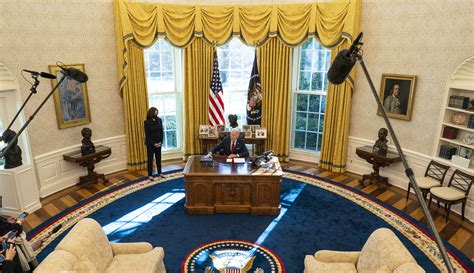 The Art In The Oval Office Tells A Story Heres How To See It The New York Times