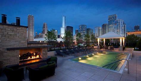 Welcome to alpaca's official chicago housing group! Beautiful rooftop view from Flair Tower in Chicago ...