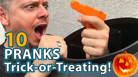 10 Top Halloween Pranks When Trick Or Treating Youtube