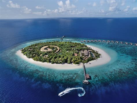 Coral Glass Maldives Offers The Chance To Preview 13 Resorts