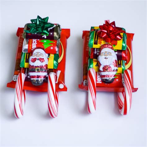 How To Make A Candy Cane Sleigh Diy Directions