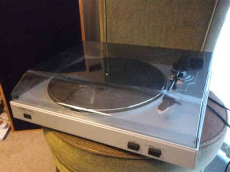 Ion Usb Turntable Record Player Turn Your Vinyl Into Mp3s £60